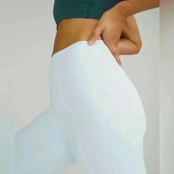 Lululemon  Align High Rise Pants 25” - Picture 1 of 5
